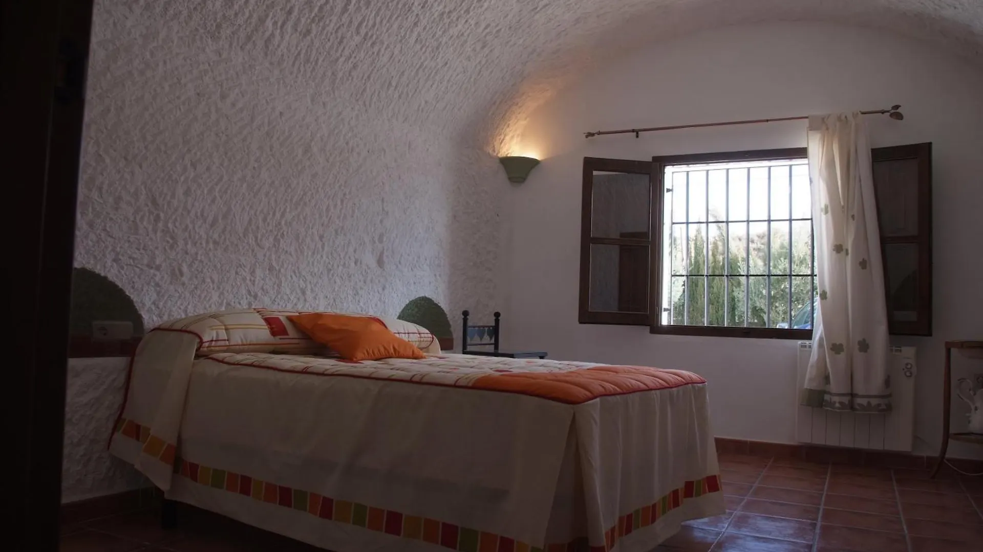 Cuevas La Chumbera Guest House Benalua de Guadix