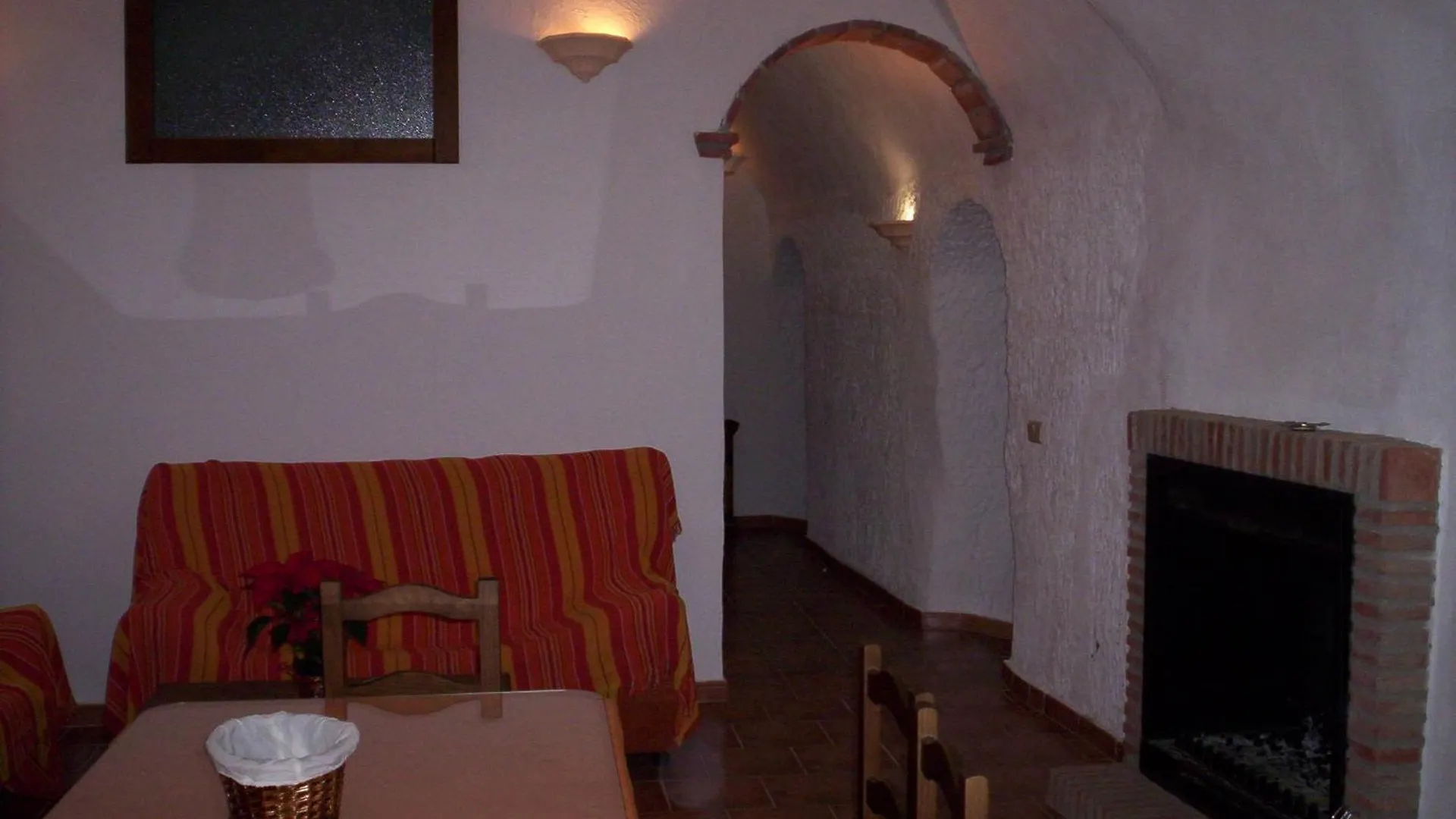 Cuevas La Chumbera Guest House Benalua de Guadix