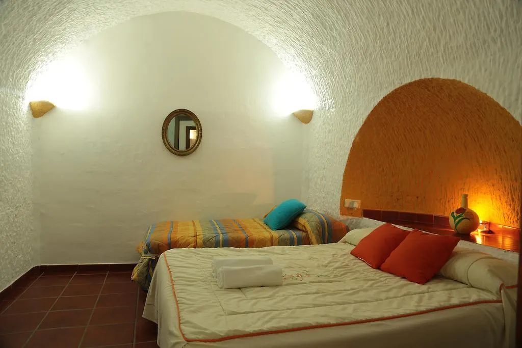 Cuevas La Chumbera Guest House Benalua de Guadix Country house